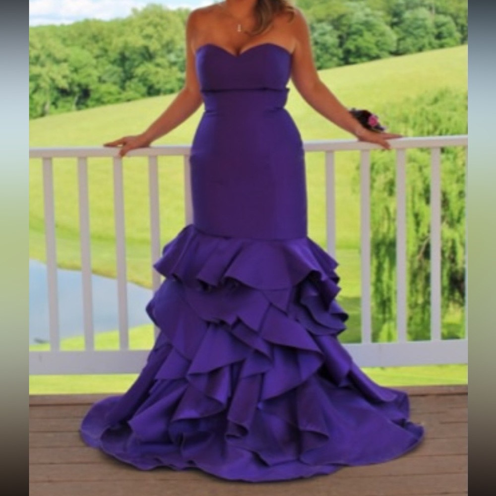 Jovani size 10 purple prom dress!